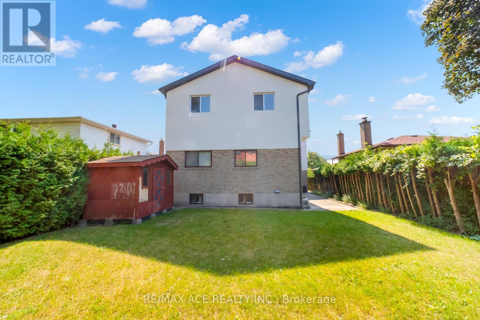 96 Invergordon Avenue, Toronto, Ontario  M1S 2Z2 - Photo 45 - E12500710