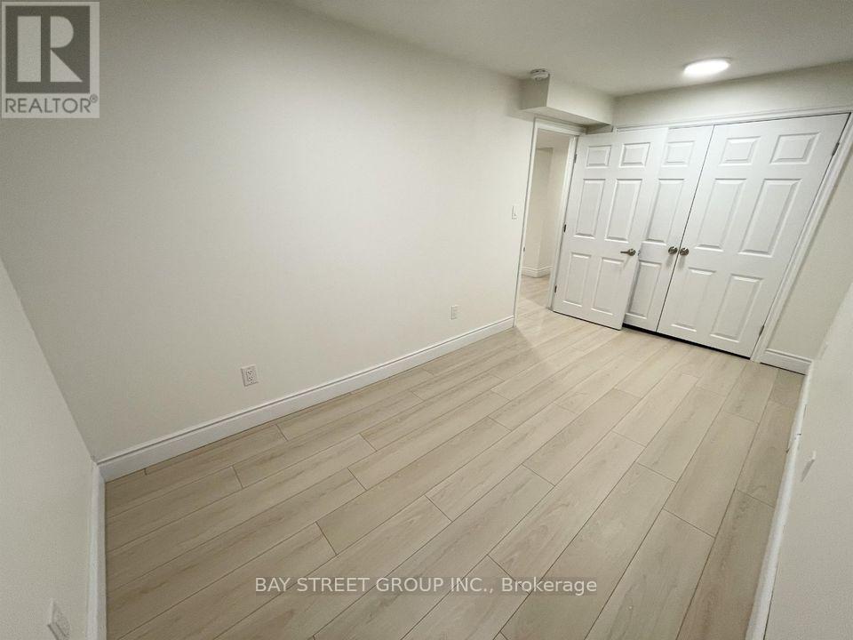 Lower - 11 Mcgregor Road, Toronto, Ontario  M1P 1C5 - Photo 7 - E12500722