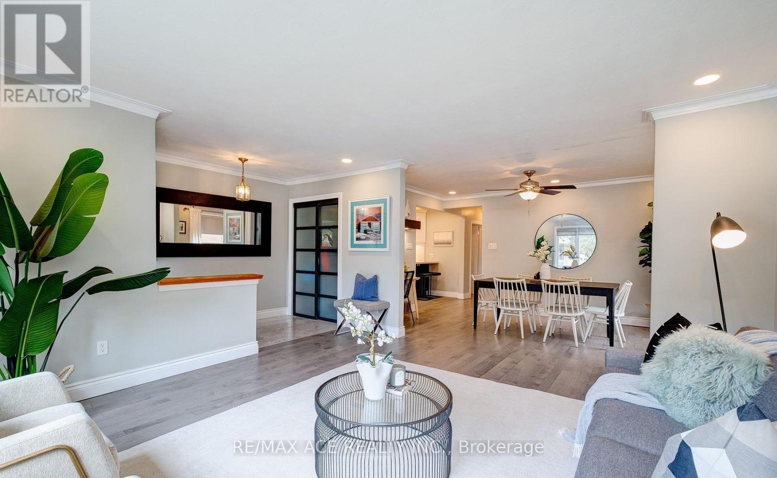 Main - 47 Montvale Drive, Toronto, Ontario  M1M 3E5 - Photo 5 - E12500750