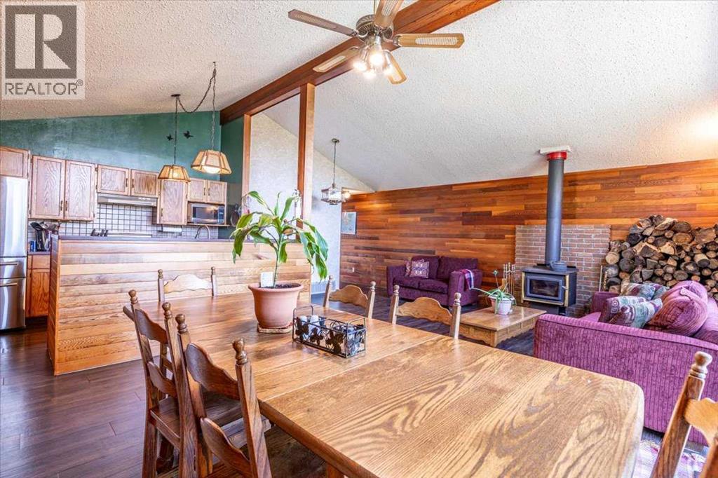 #214, 271022 Twp Rd 480, Rural Wetaskiwin No. 10, Alberta  T0C 0V0 - Photo 3 - A2252119