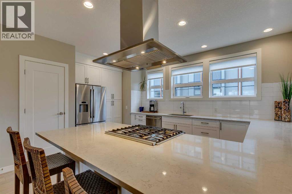 3225 39 Street Nw, Calgary, Alberta  T3B 6G6 - Photo 8 - A2260396