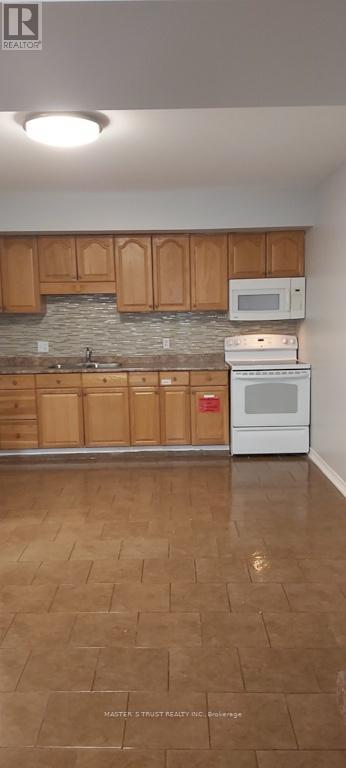 Unit 3 - 286 Georgian Drive, Barrie, Ontario  L4M 7B7 - Photo 5 - S12500714