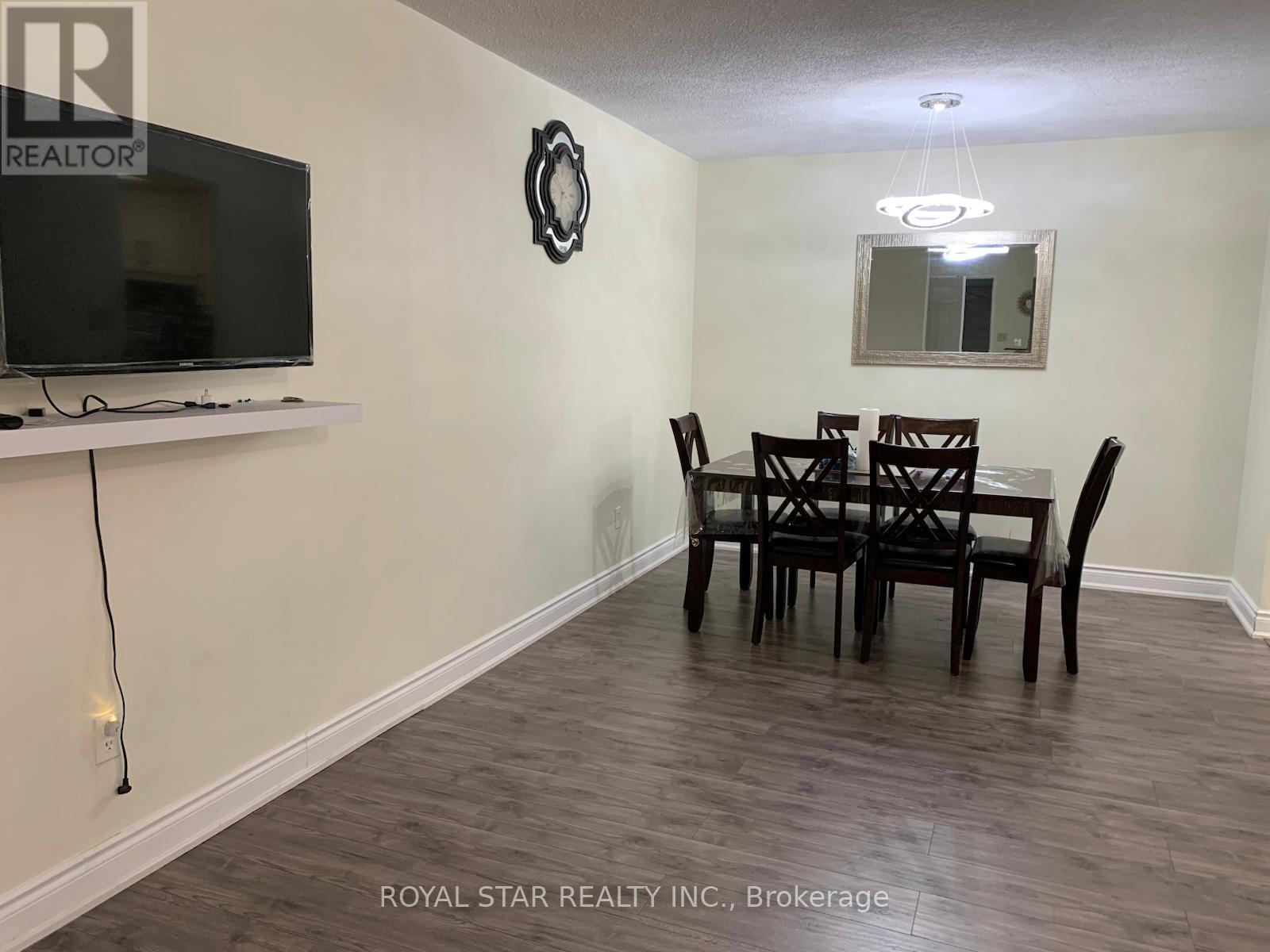 912 - 5 Lisa Street, Brampton, Ontario  L6T 4T4 - Photo 8 - W12500720