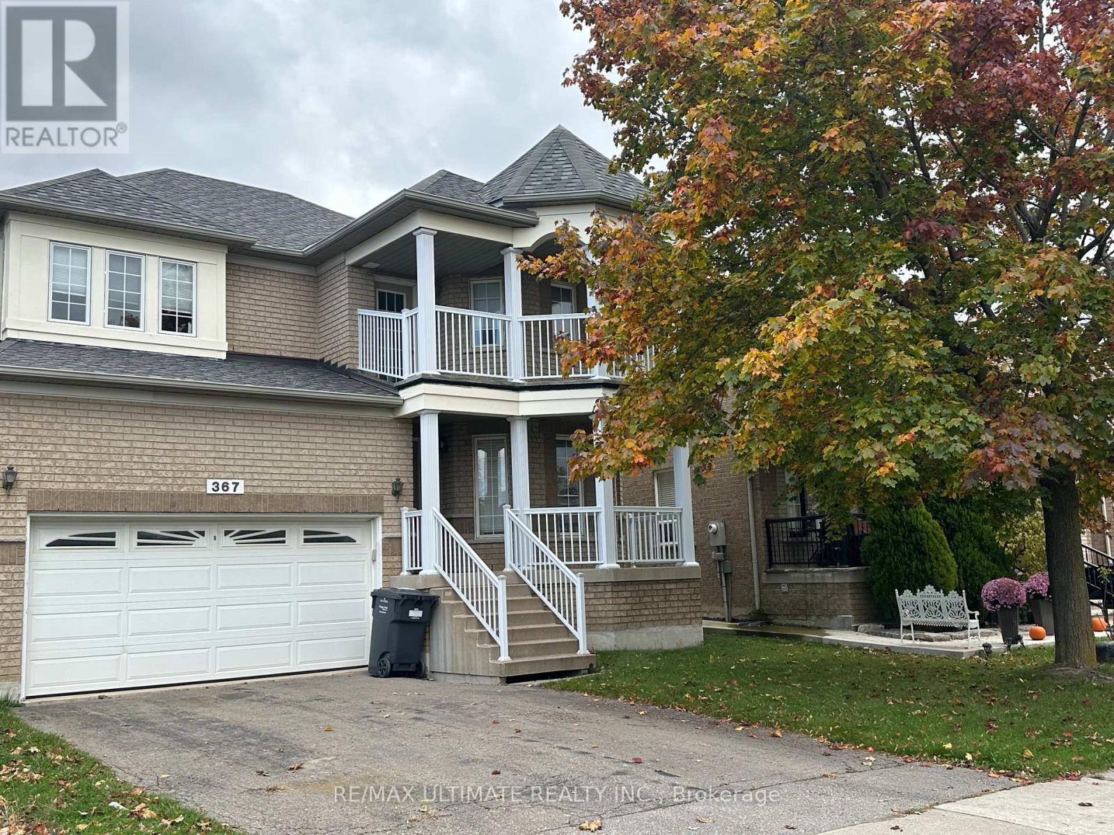 367 Van Kirk Drive, Brampton, Ontario  L7A 1T6 - Photo 3 - W12500748