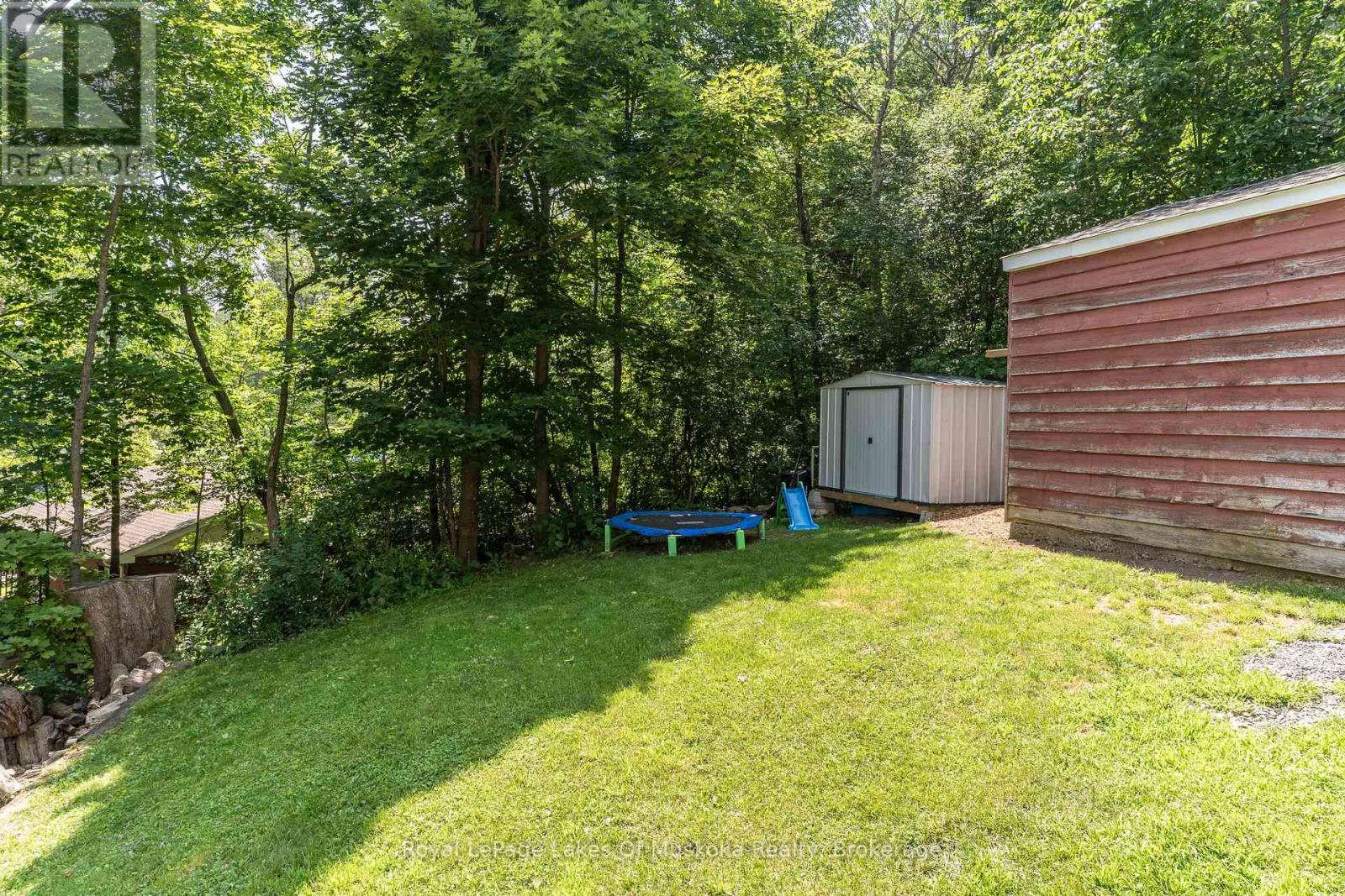 31 Florence Street W, Huntsville, Ontario  P1H 1V4 - Photo 38 - X12500784