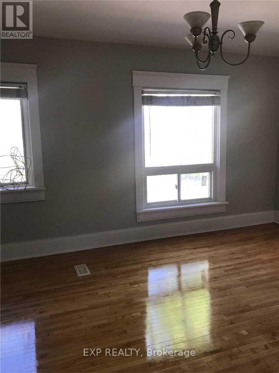 41 Hillsdale Avenue E, Toronto, Ontario  M4S 1T4 - Photo 3 - C12473630