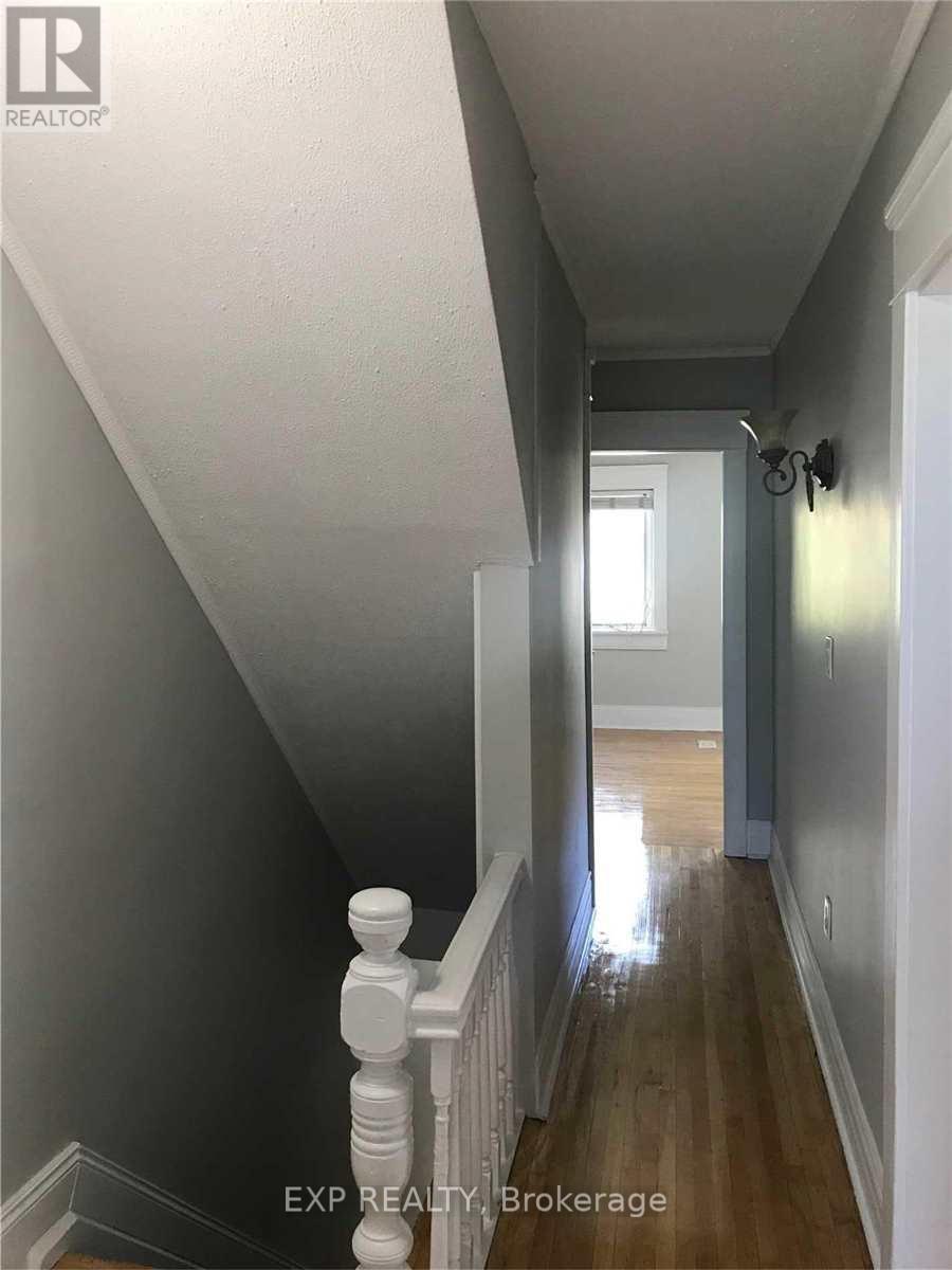 41 Hillsdale Avenue E, Toronto, Ontario  M4S 1T4 - Photo 2 - C12473630