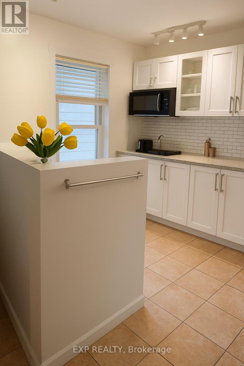 41 Hillsdale Avenue E, Toronto, Ontario  M4S 1T4 - Photo 9 - C12473630