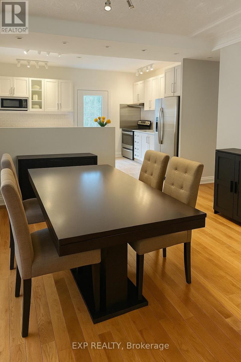 41 Hillsdale Avenue E, Toronto, Ontario  M4S 1T4 - Photo 10 - C12473630