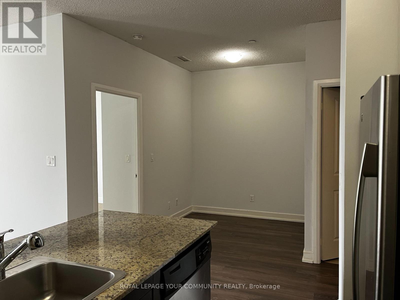 Gl6 - 6 Eva Road, Toronto, Ontario  M9C 0B1 - Photo 6 - W12449914