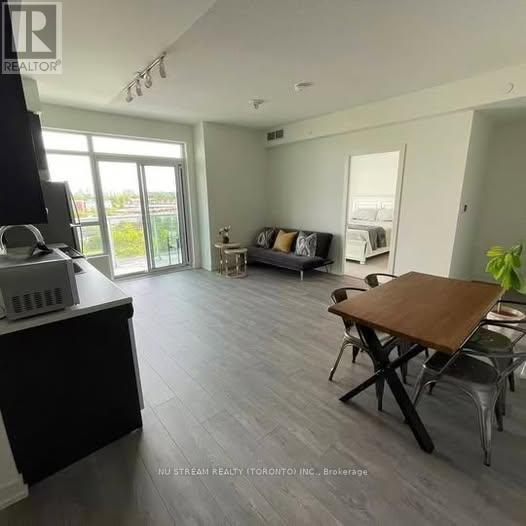 708 - 10 Wilby Crescent, Toronto, Ontario  M9N 0B6 - Photo 3 - W12494336