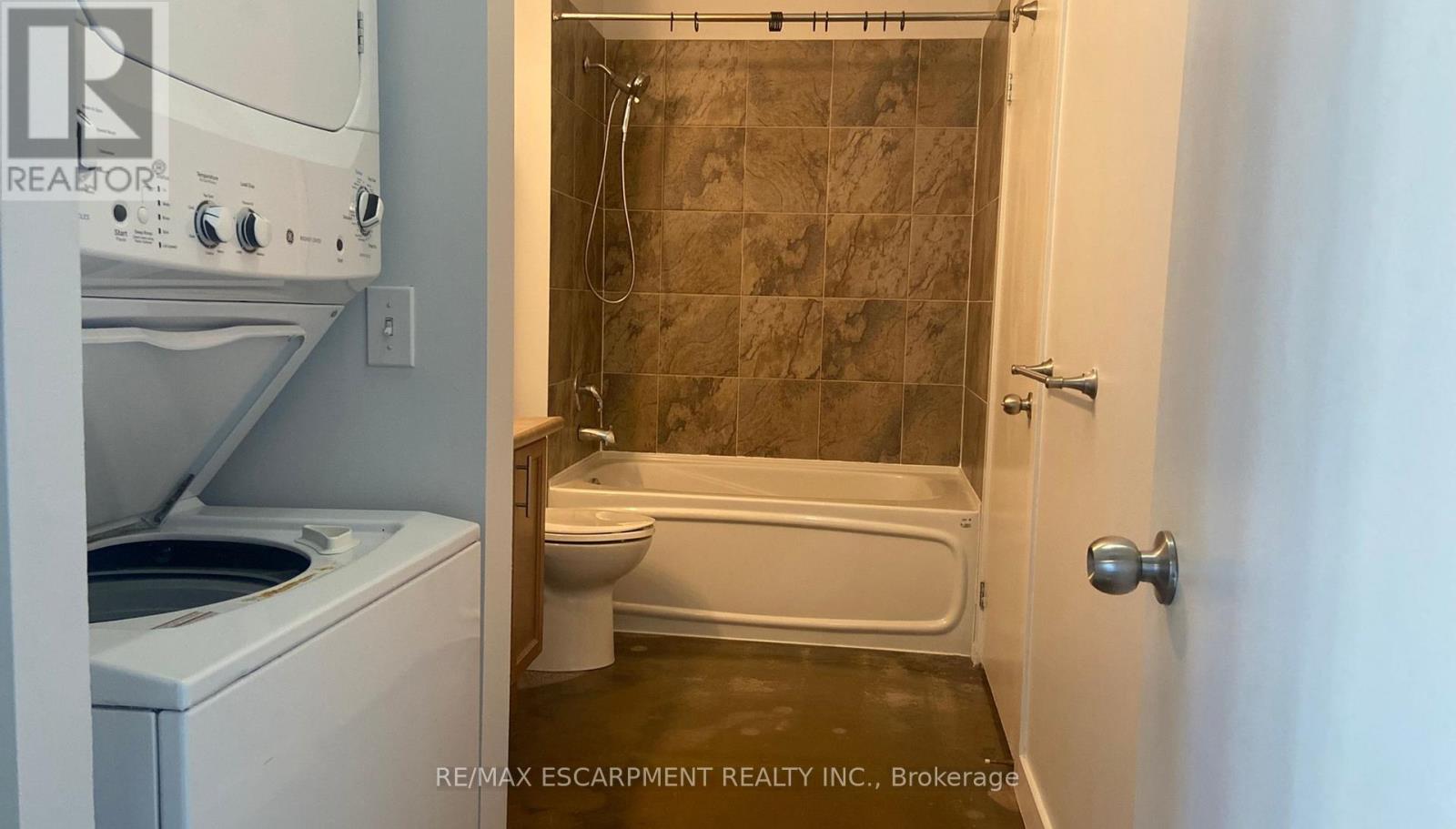 715 - 66 Bay Street S, Hamilton, Ontario  L8P 4Z6 - Photo 13 - X12500734