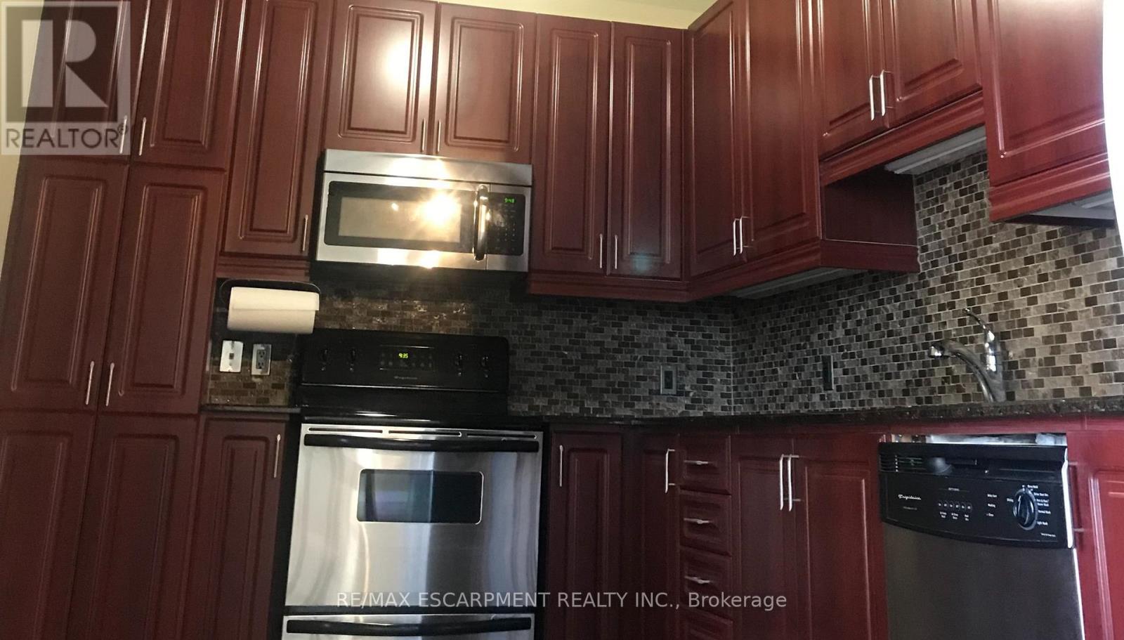 715 - 66 Bay Street S, Hamilton, Ontario  L8P 4Z6 - Photo 6 - X12500734