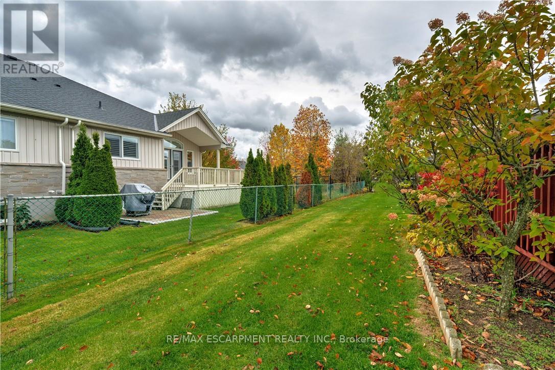 6 Village Drive, West Lincoln, Ontario  L0R 2A0 - Photo 43 - X12500762