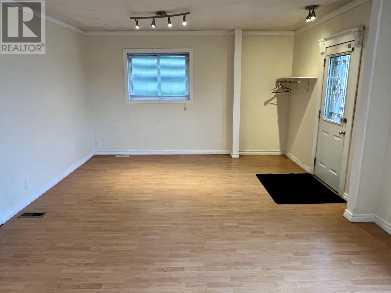 198 Banning Street, Thunder Bay, Ontario  P7B 3J3 - Photo 3 - TB253364