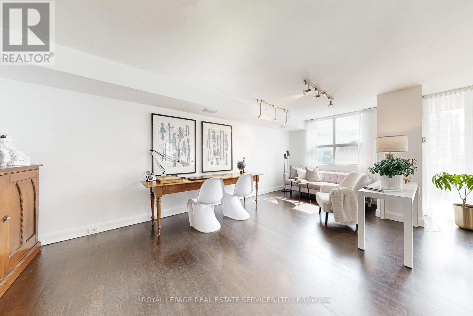 1061 - 313 Richmond Street E, Toronto, Ontario  M5A 4S7 - Photo 6 - C12420420