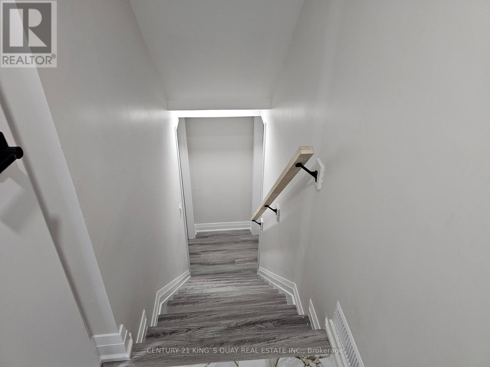 17 Dragonfly Crescent, Toronto, Ontario  M1X 1W2 - Photo 4 - E12488828