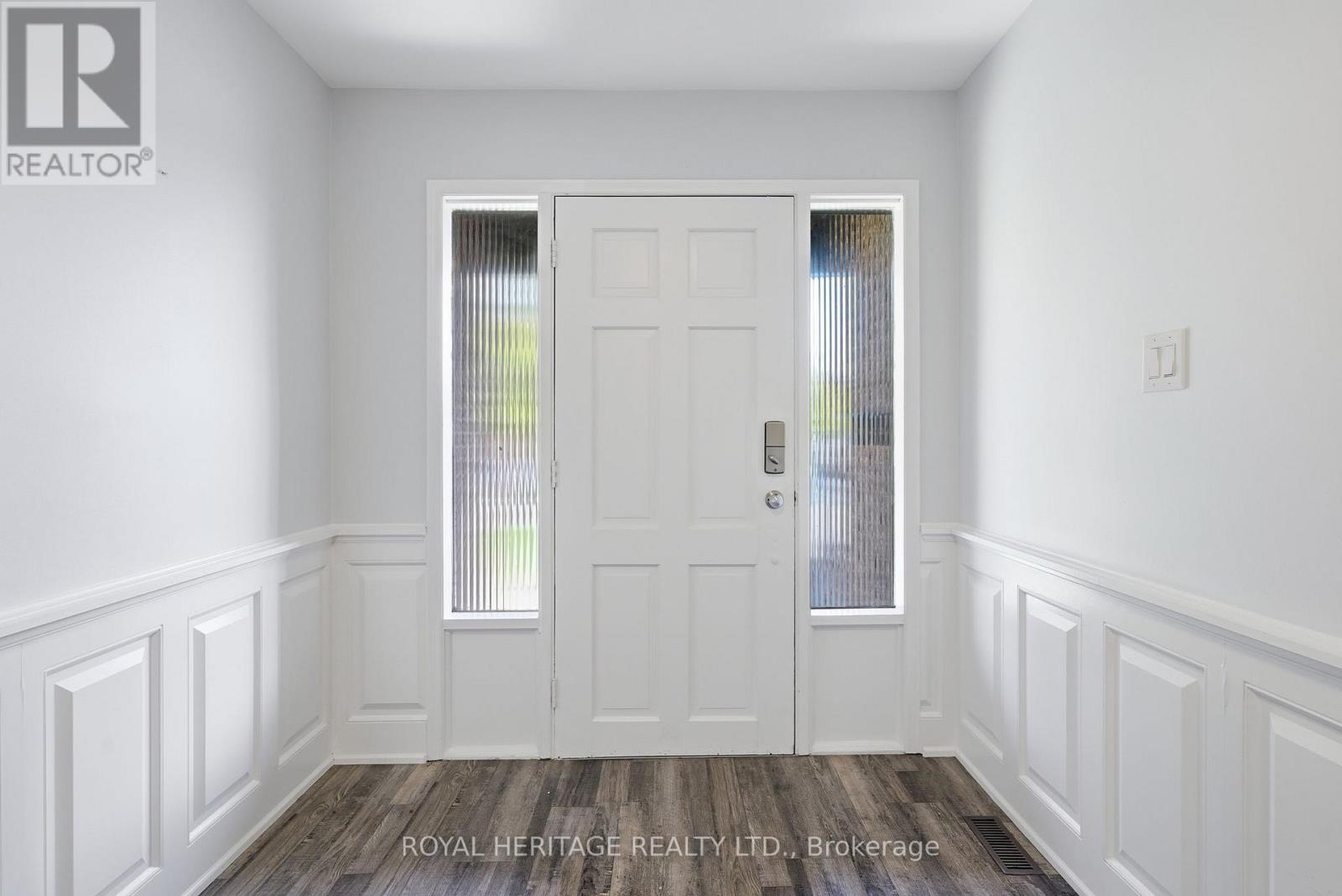 10 Carter Crescent, Whitby, Ontario  L1N 6C4 - Photo 6 - E12500768