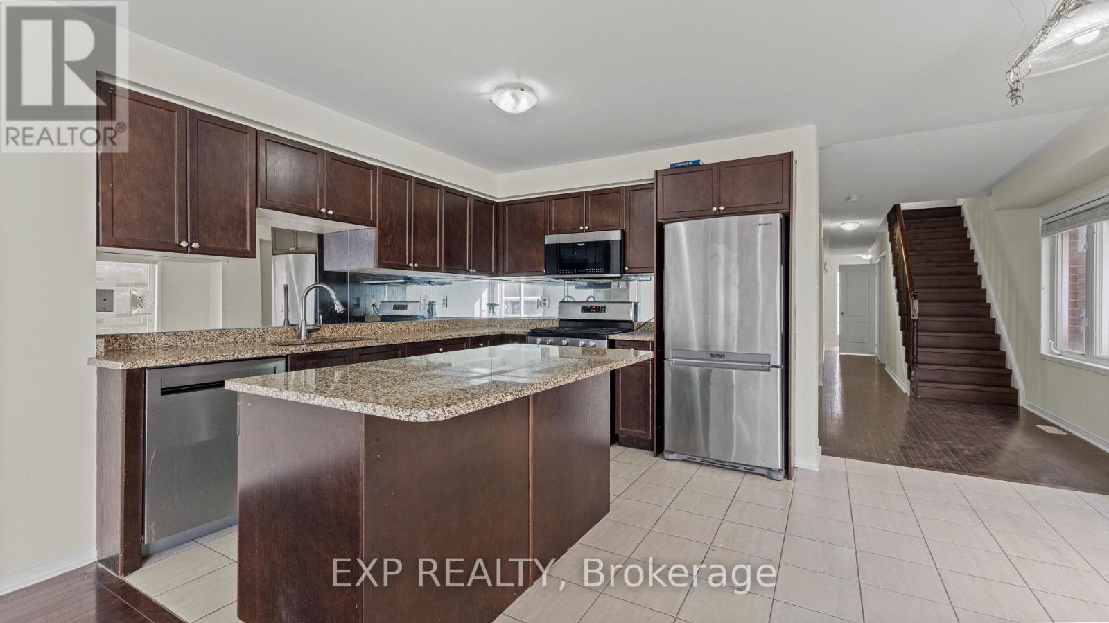 54 Tozer Crescent, Ajax, Ontario  L1T 5A1 - Photo 11 - E12500782