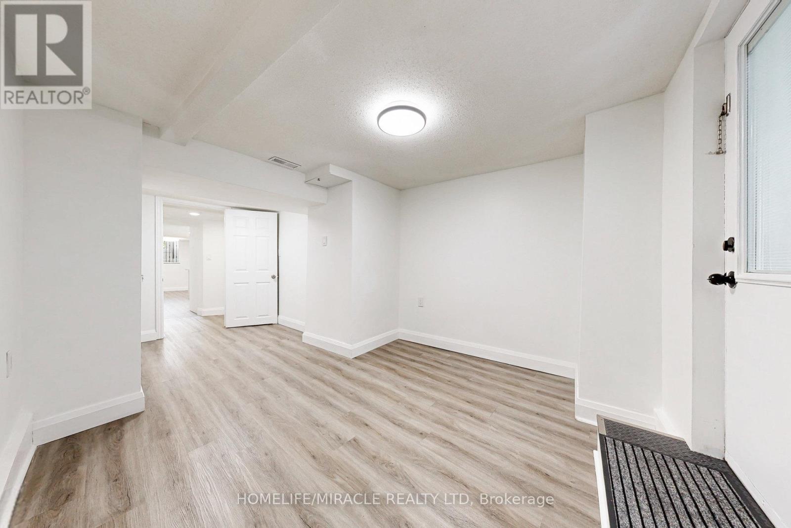 Basemnt - 590 Jones Avenue, Toronto, Ontario  M4J 3H3 - Photo 8 - E12500788