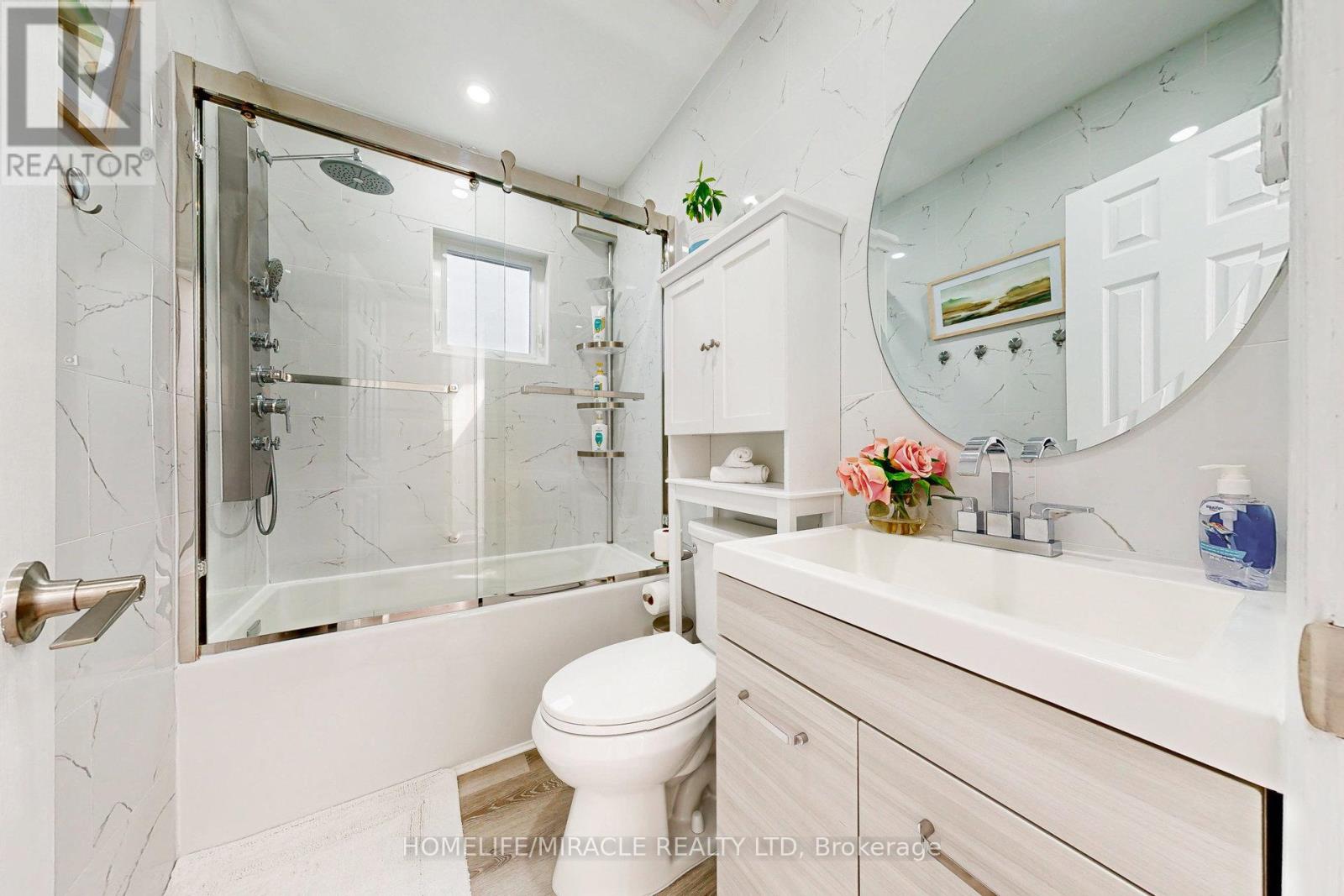 Basemnt - 590 Jones Avenue, Toronto, Ontario  M4J 3H3 - Photo 9 - E12500788