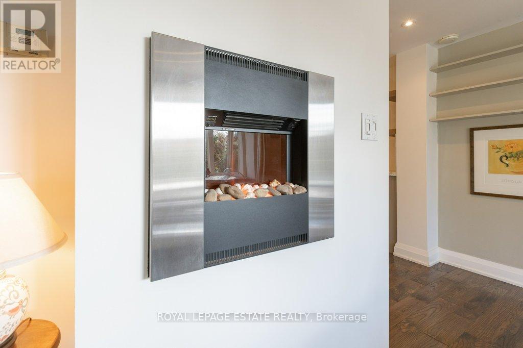 71 Rainsford Road, Toronto, Ontario  M4L 3N7 - Photo 16 - E12500792