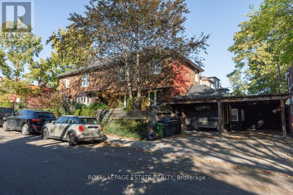 71 Rainsford Road, Toronto, Ontario  M4L 3N7 - Photo 2 - E12500792