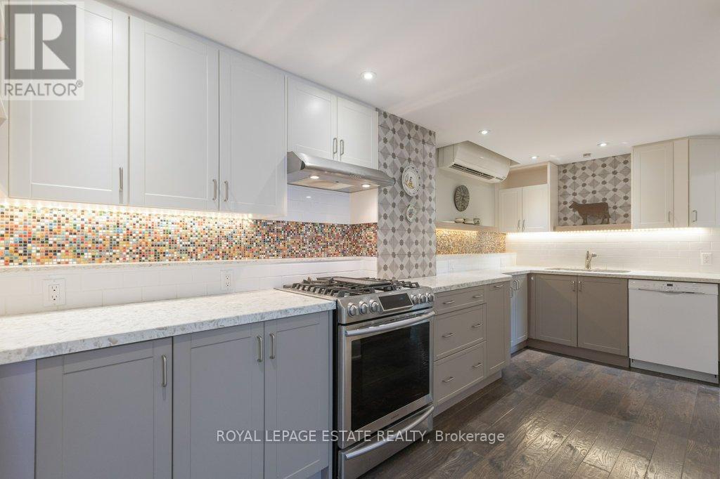 71 Rainsford Road, Toronto, Ontario  M4L 3N7 - Photo 7 - E12500792