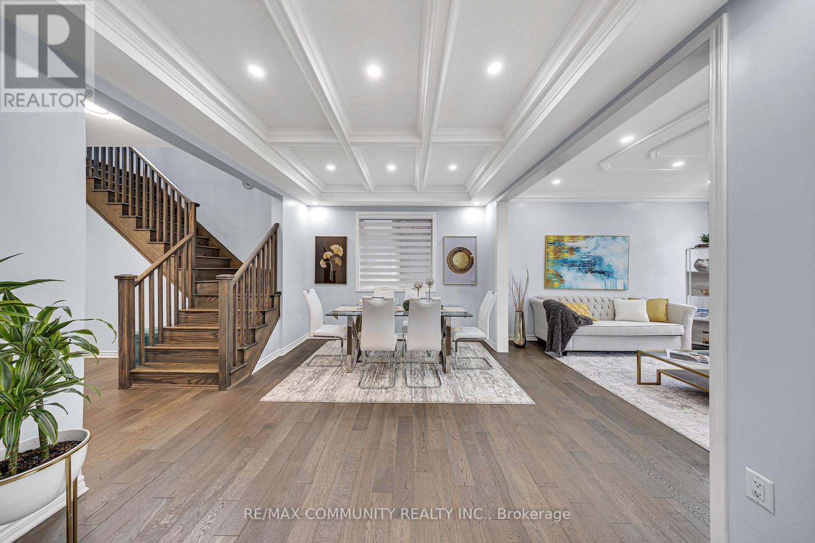 1055 Foxtail Crescent, Pickering, Ontario  L1X 0E7 - Photo 11 - E12500794