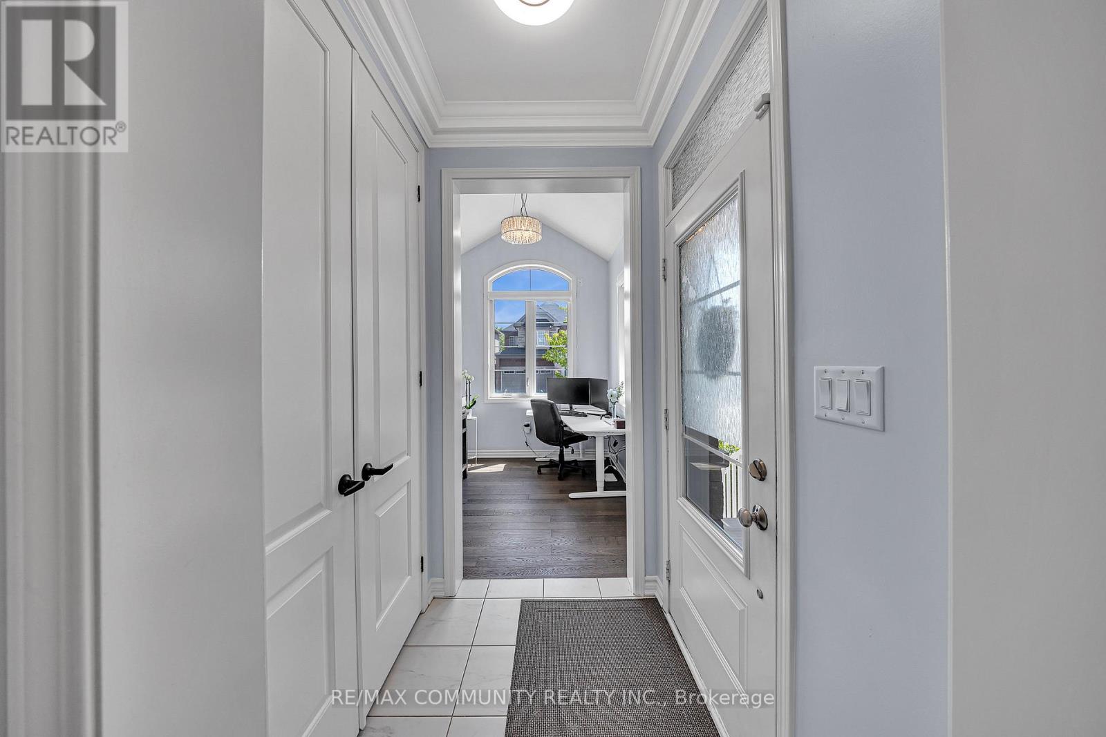 1055 Foxtail Crescent, Pickering, Ontario  L1X 0E7 - Photo 25 - E12500794