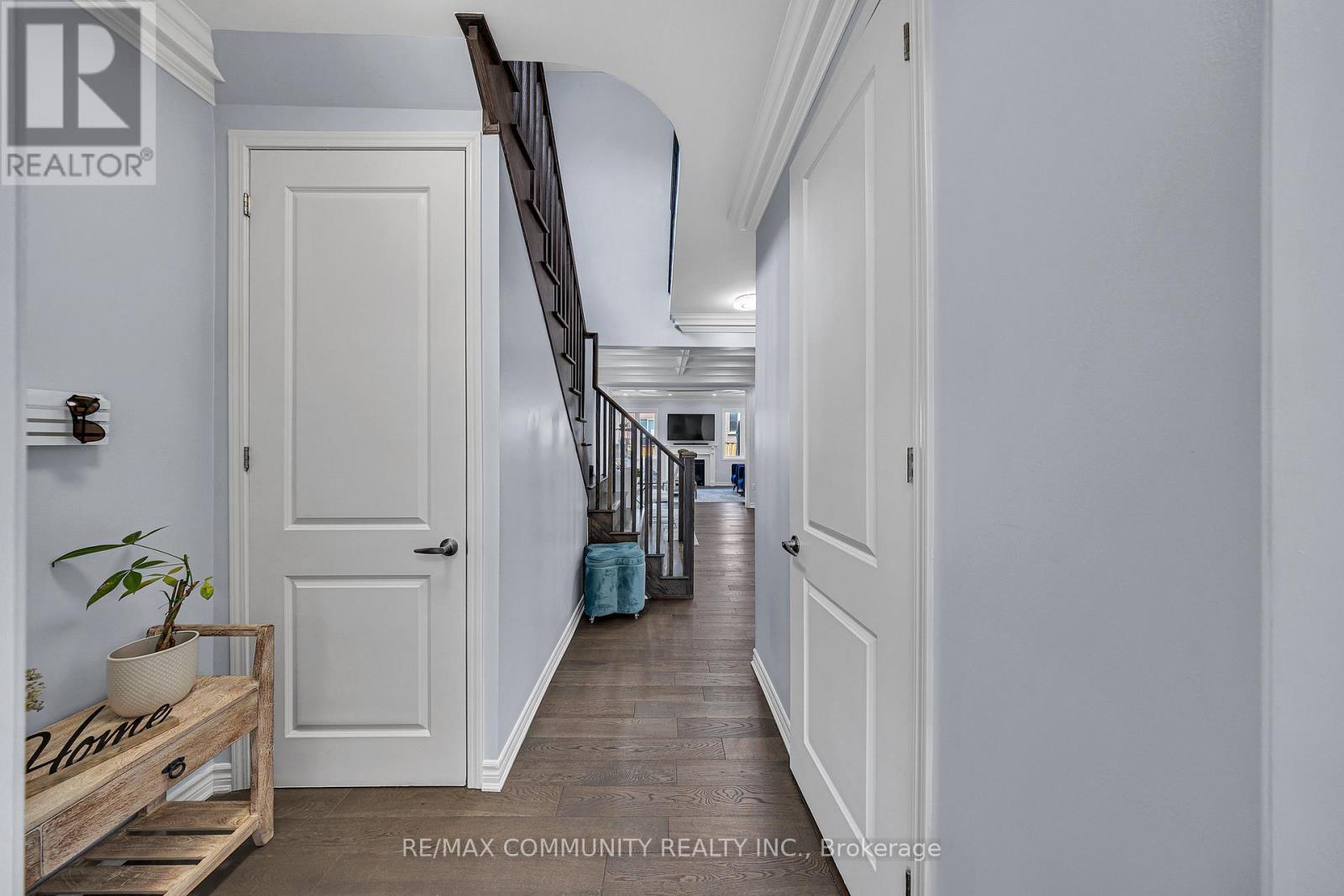 1055 Foxtail Crescent, Pickering, Ontario  L1X 0E7 - Photo 7 - E12500794