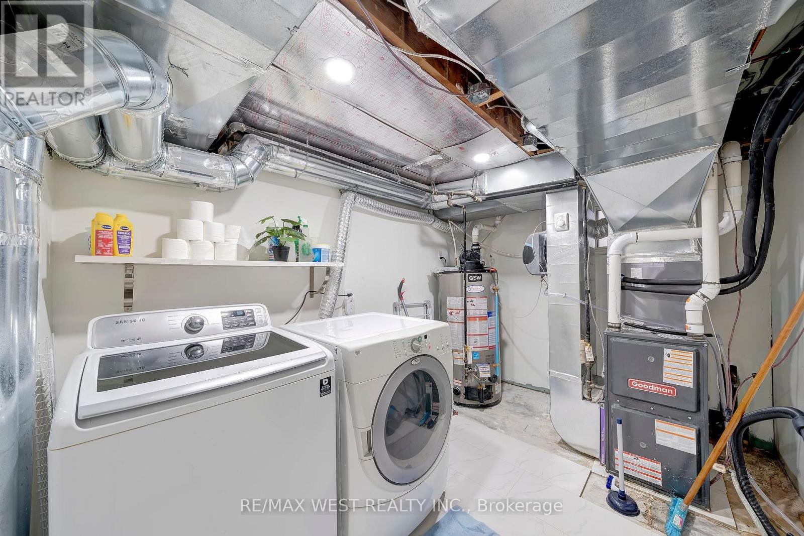 67 South Kingsway, Toronto, Ontario  M6S 3T4 - Photo 26 - W12500770