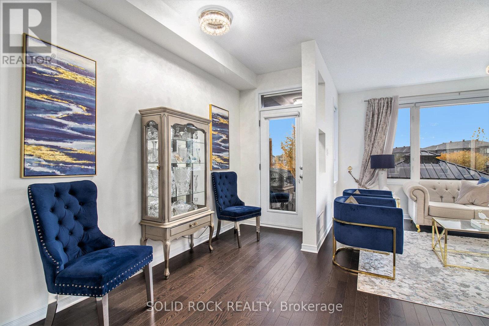 525 Cope Drive, Ottawa, Ontario  K2V 0N9 - Photo 11 - X12493952