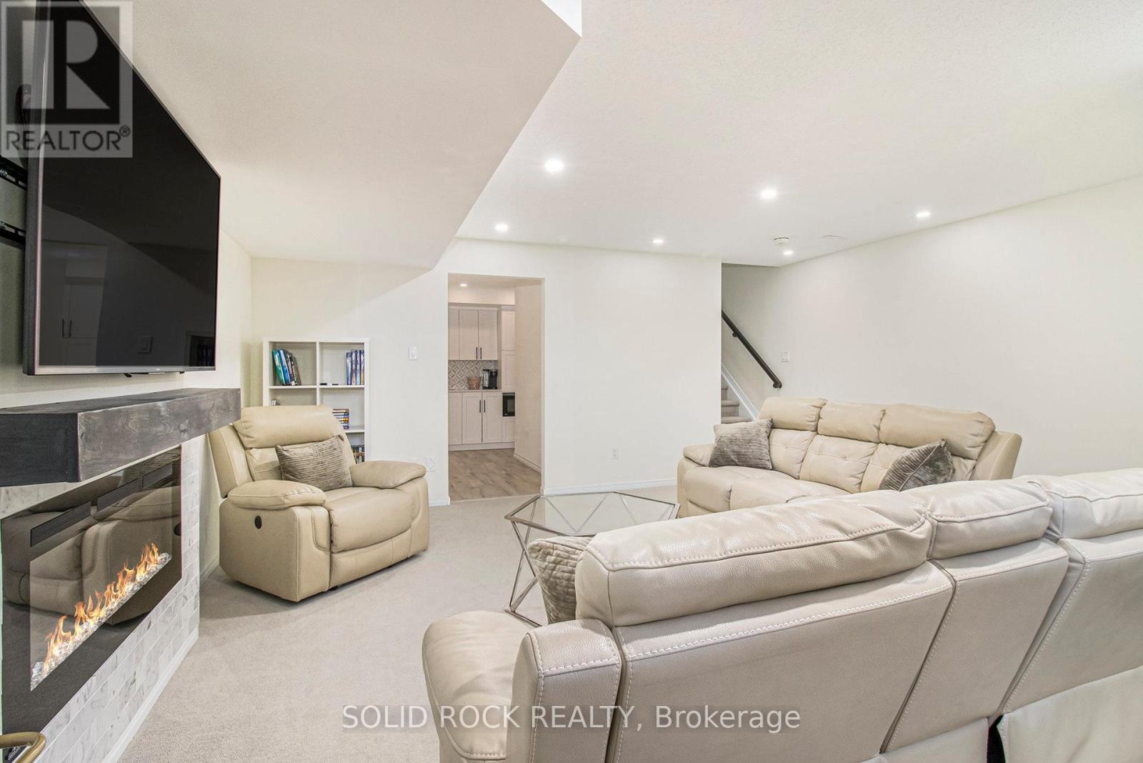 525 Cope Drive, Ottawa, Ontario  K2V 0N9 - Photo 32 - X12493952