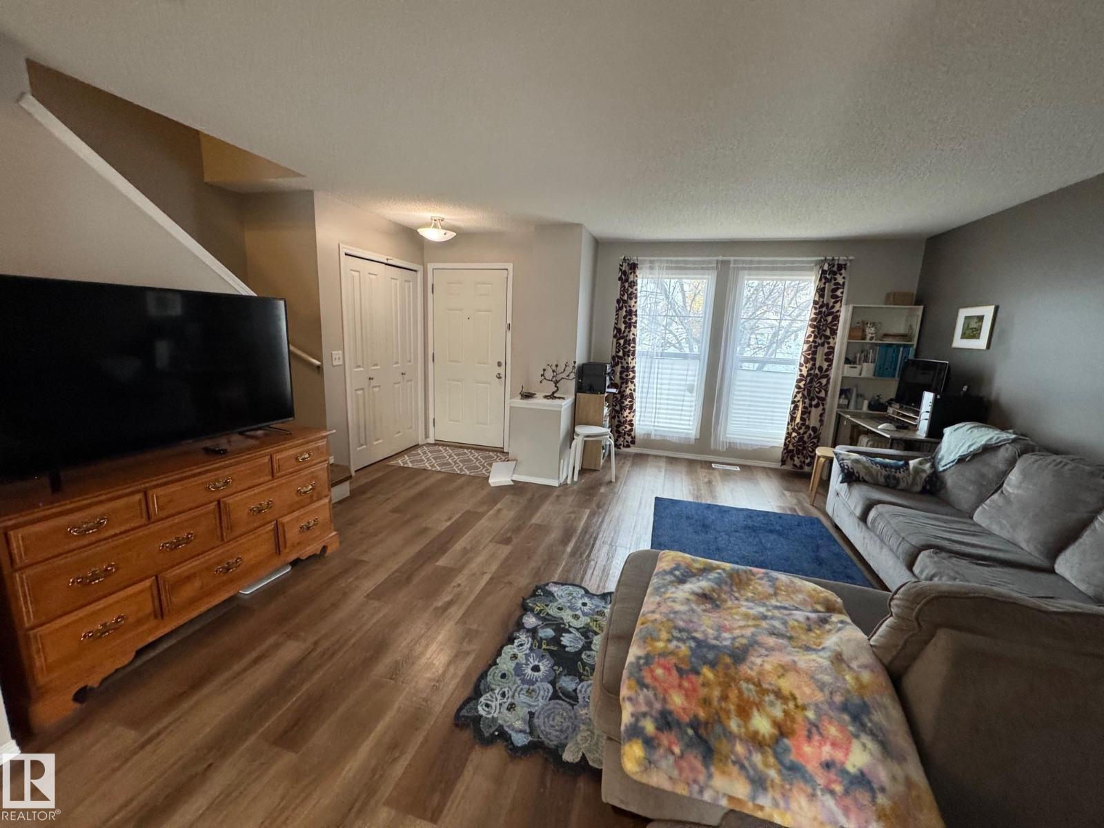 20235 56 Av Nw, Edmonton, Alberta  T6M 0B3 - Photo 5 - E4464347