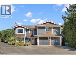 1290 Lidgate Crt Strawberry Vale