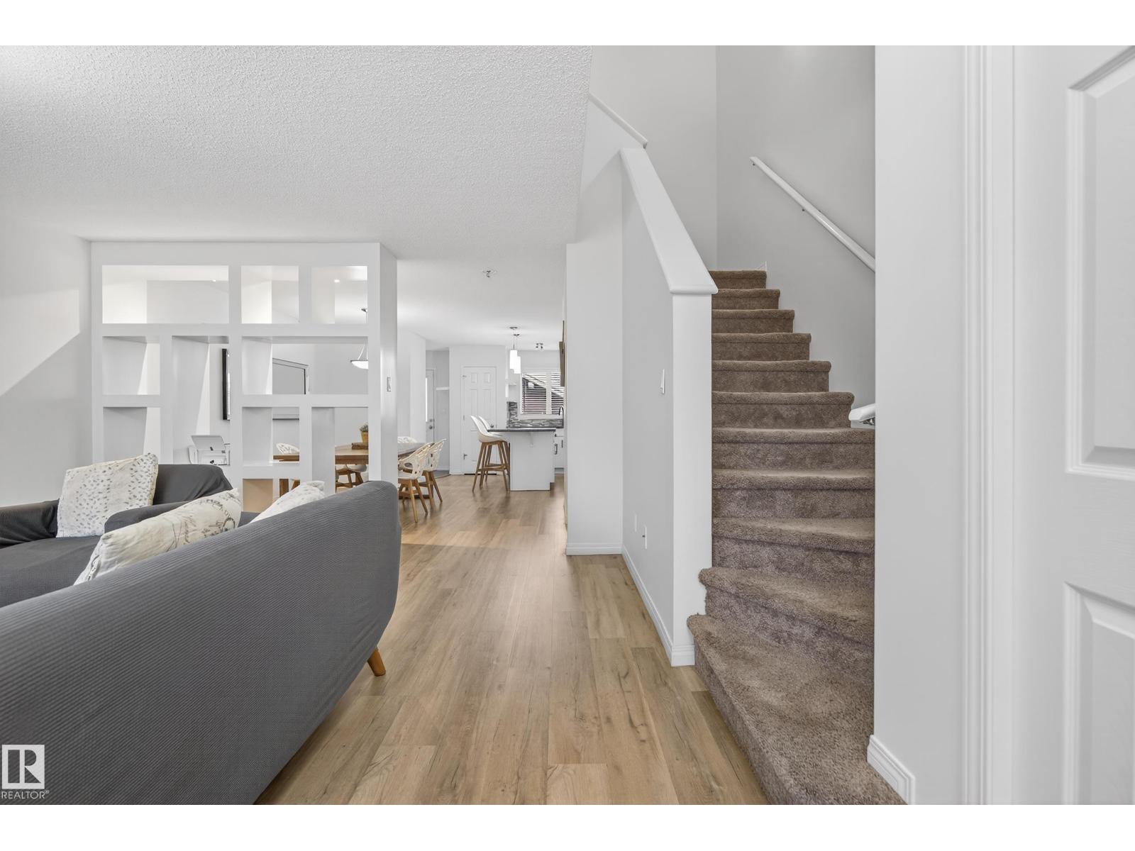 5194 Crabapple Link Li Sw, Edmonton, Alberta  T6X 1W9 - Photo 4 - E4464454