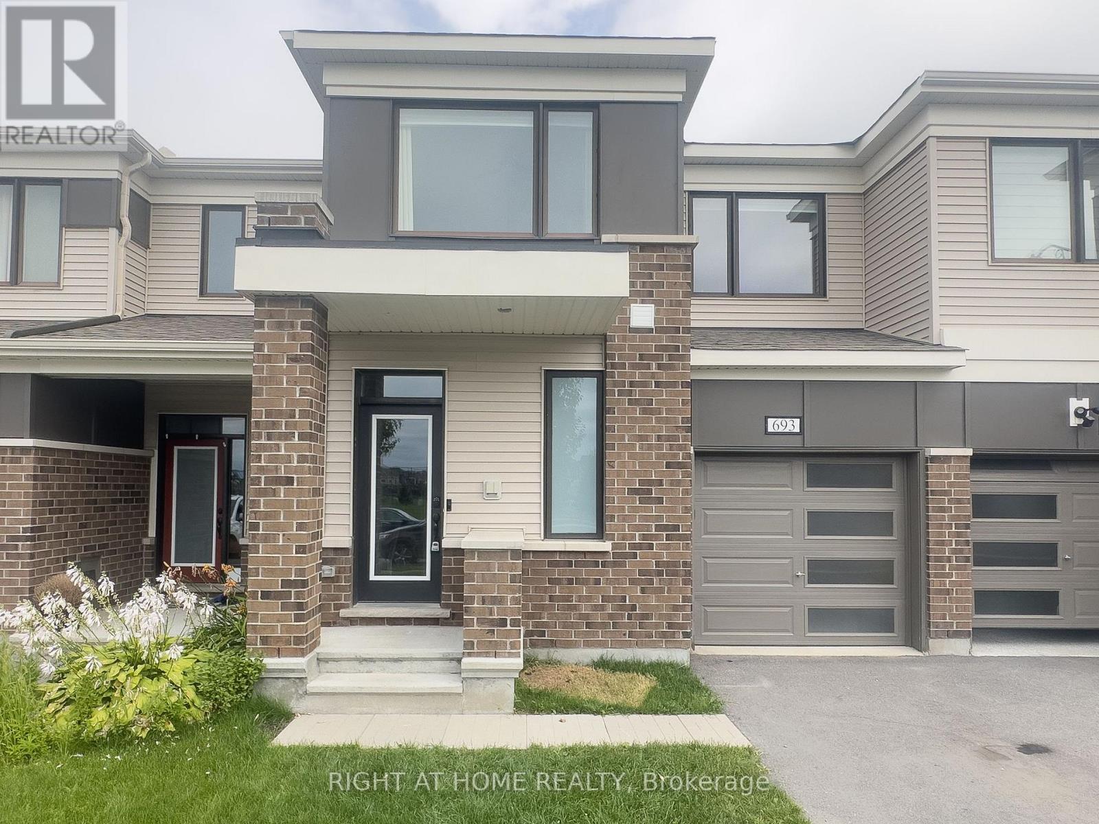 693 ROUNCEY ROAD, Ottawa, Ontario