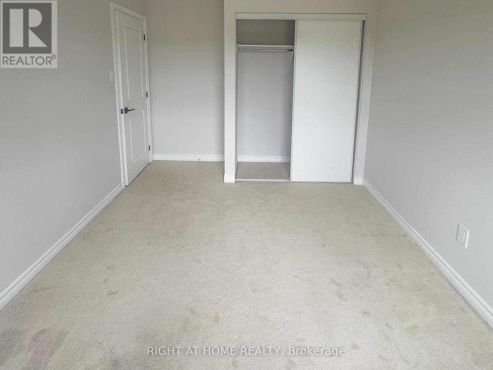 693 Rouncey Road, Ottawa, Ontario  K2V 0P9 - Photo 13 - X12500842