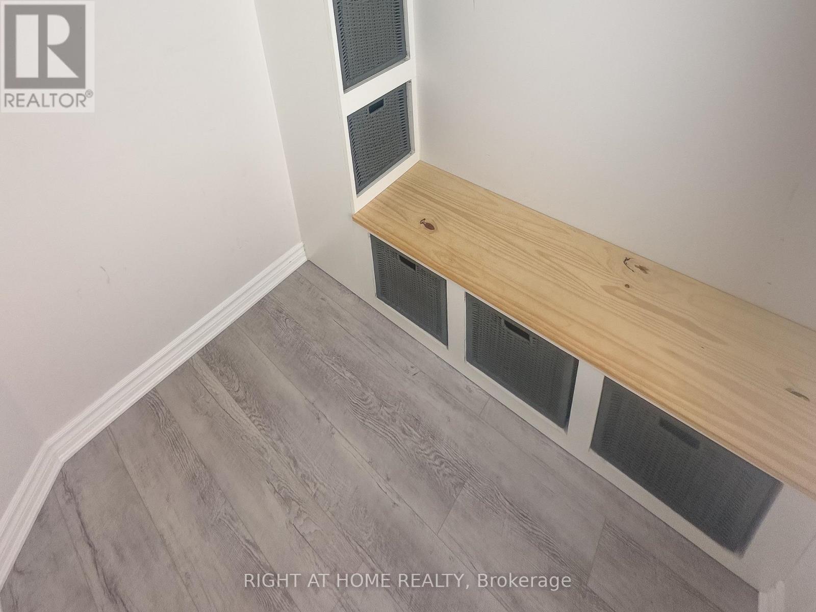 693 Rouncey Road, Ottawa, Ontario  K2V 0P9 - Photo 2 - X12500842