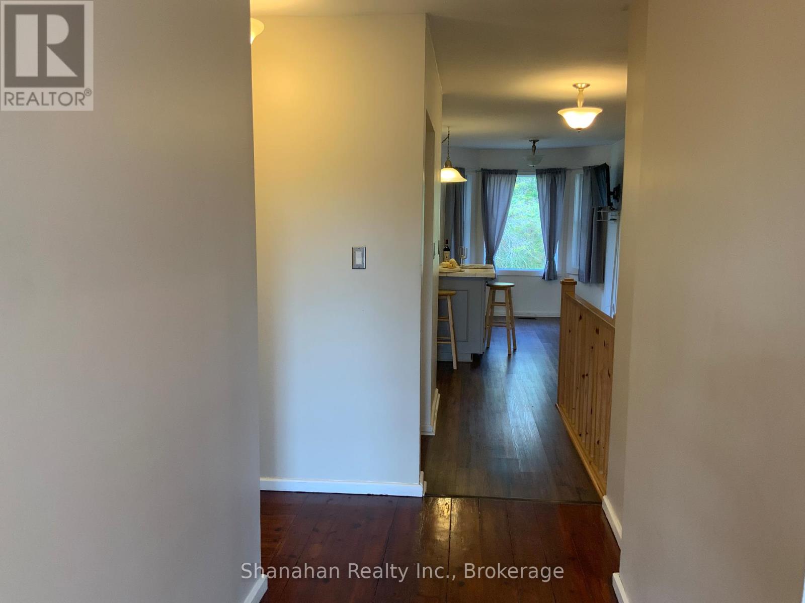 20 Cape Hurd Road E, Northern Bruce Peninsula, Ontario  N0H 2R0 - Photo 10 - X12500826