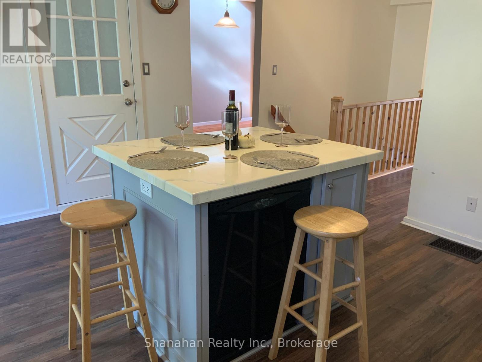 20 Cape Hurd Road E, Northern Bruce Peninsula, Ontario  N0H 2R0 - Photo 17 - X12500826