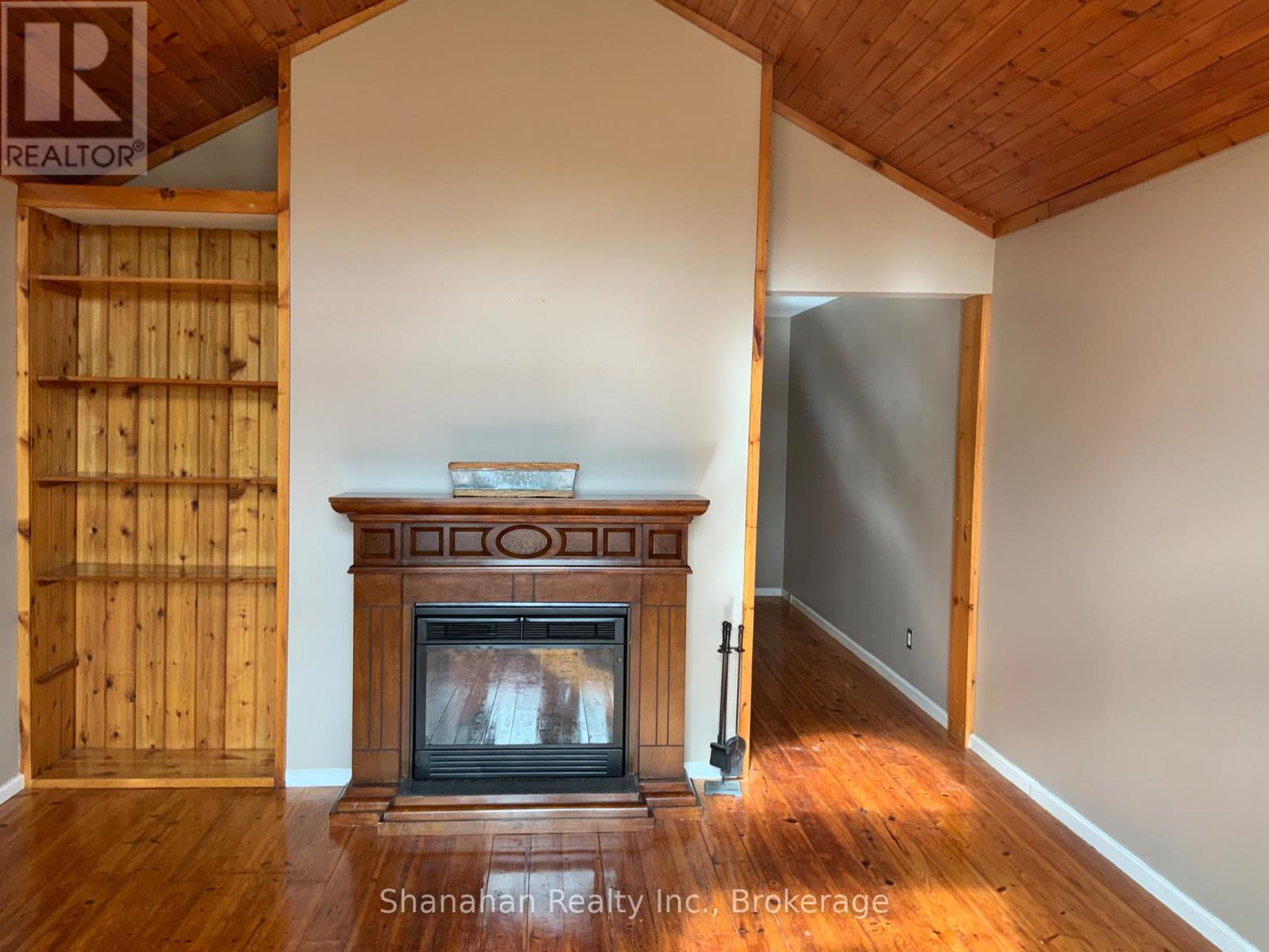 20 Cape Hurd Road E, Northern Bruce Peninsula, Ontario  N0H 2R0 - Photo 19 - X12500826