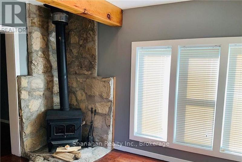 20 Cape Hurd Road E, Northern Bruce Peninsula, Ontario  N0H 2R0 - Photo 26 - X12500826