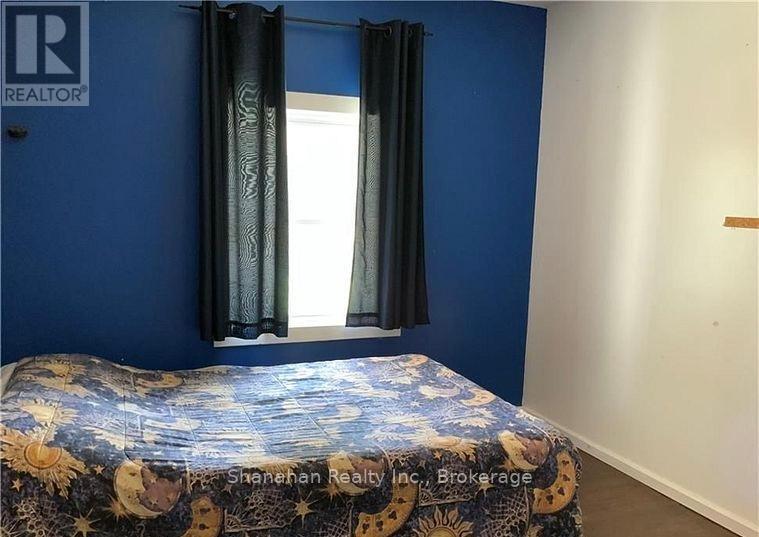 20 Cape Hurd Road E, Northern Bruce Peninsula, Ontario  N0H 2R0 - Photo 32 - X12500826