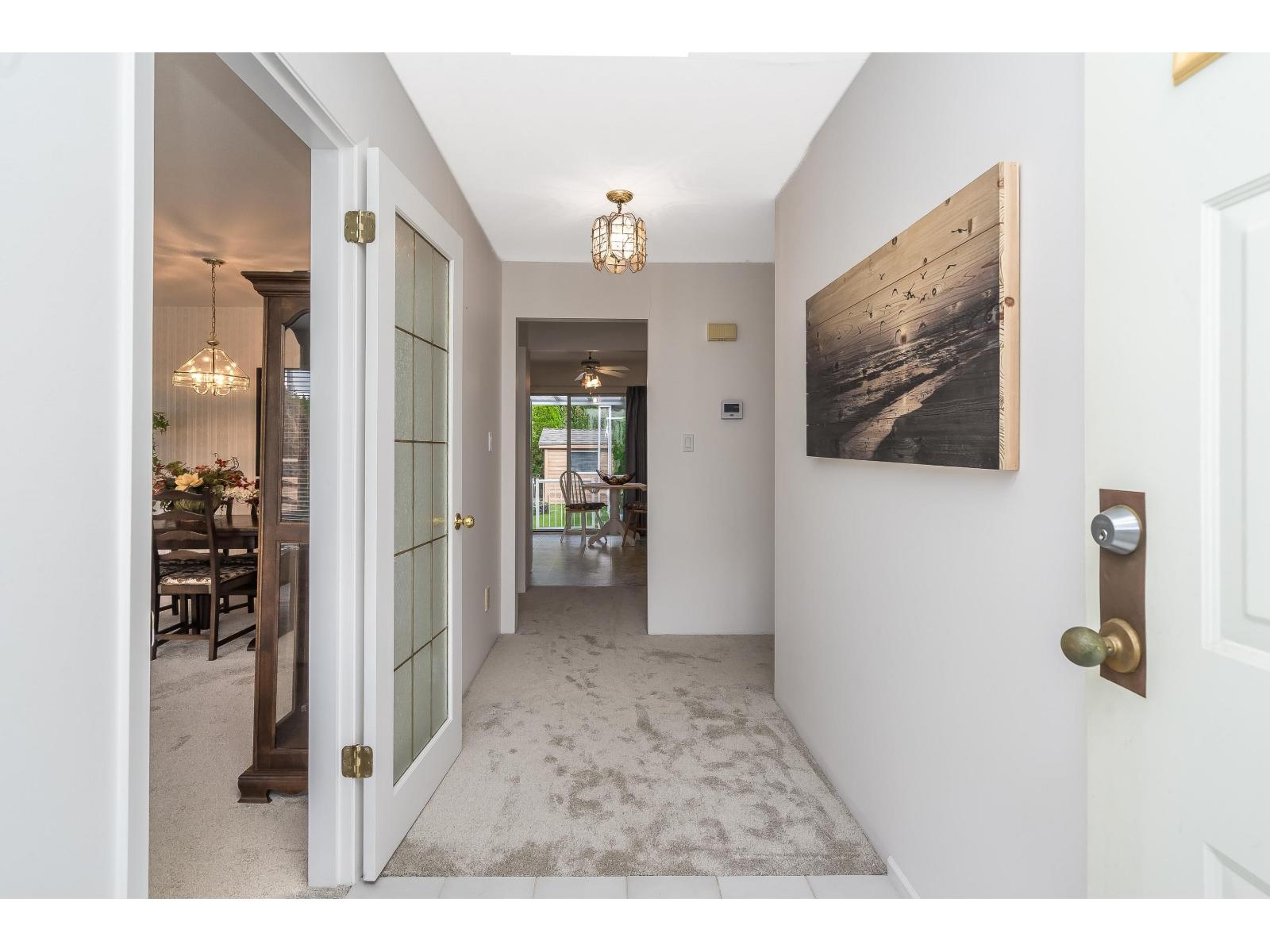 14895 96 Avenue, Surrey, British Columbia  V3R 1E8 - Photo 5 - R3063827