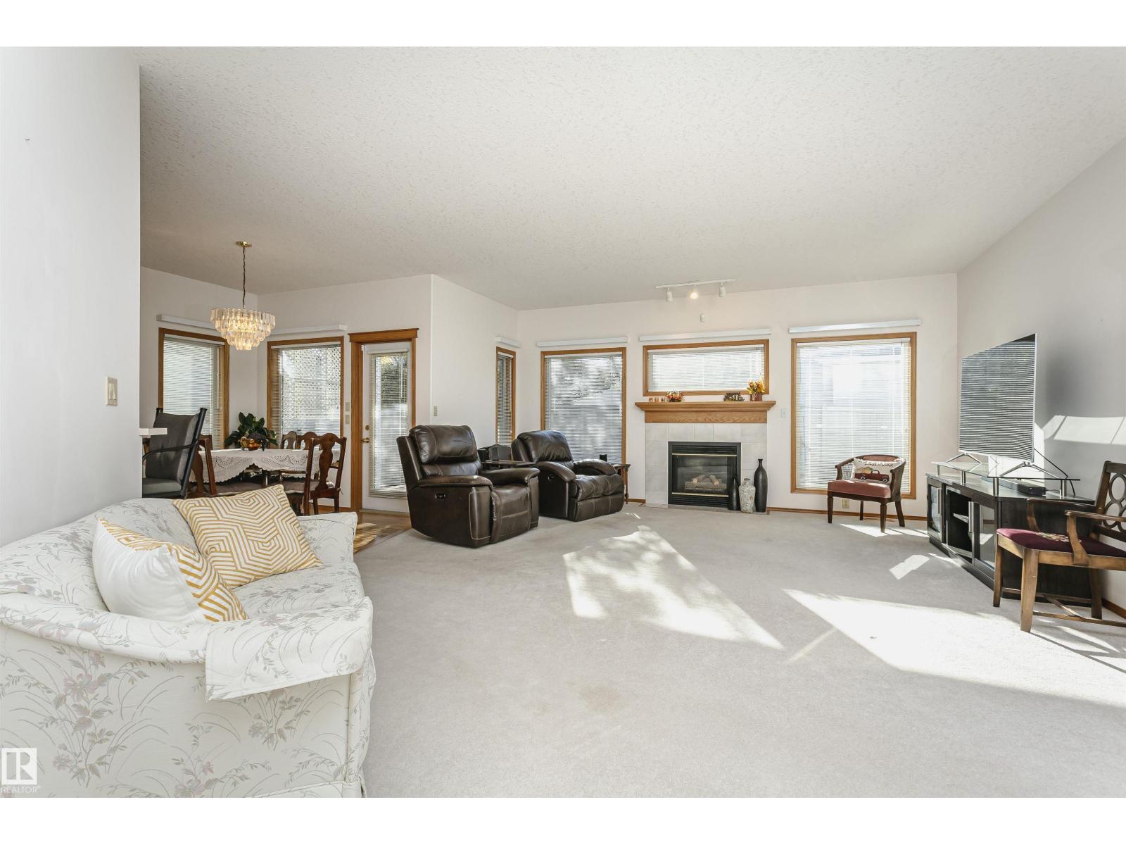 121 Regal, Sherwood Park, Alberta  T8A 5X9 - Photo 5 - E4464455