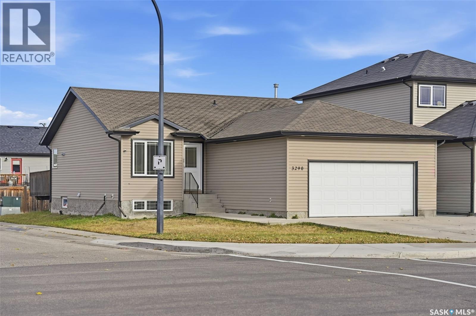 3290 Mcclocklin ROAD, saskatoon, Saskatchewan