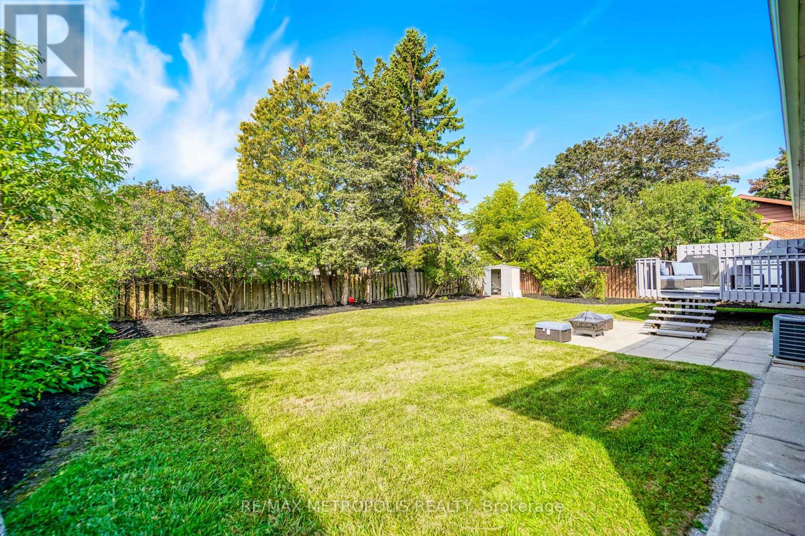 592 Carlyle Court, Oshawa, Ontario  L1H 6S2 - Photo 11 - E12500828