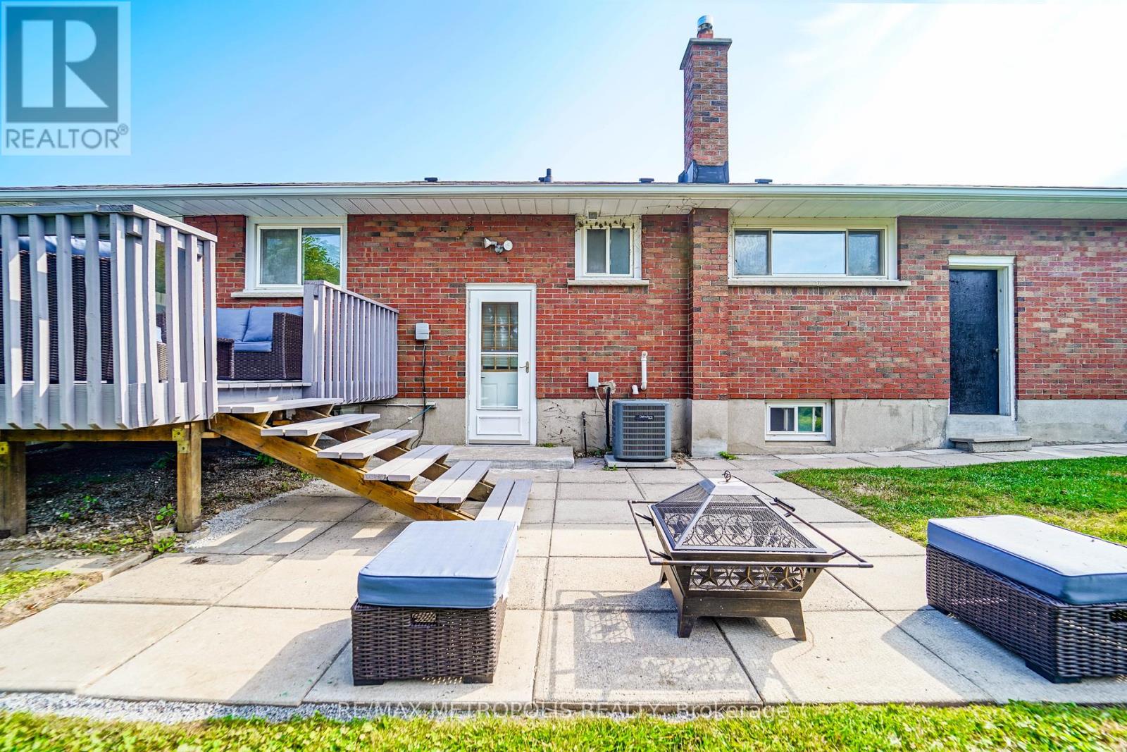 592 Carlyle Court, Oshawa, Ontario  L1H 6S2 - Photo 15 - E12500828